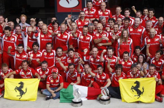 Scuderia Ferrari поздравляет Pancer с Днем рождения!!!